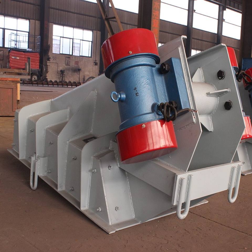 Uri ng Hanging Feeding Equipment Coal Vibrating Feeder